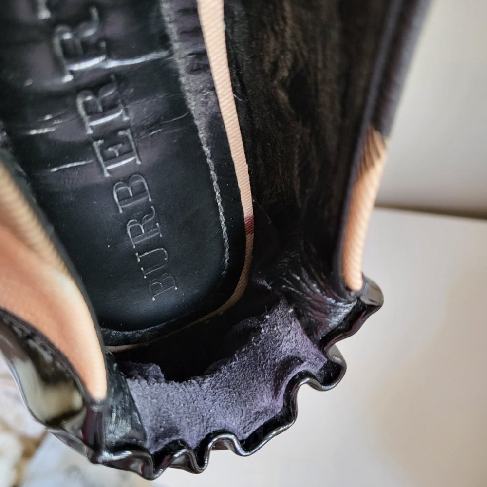 AUTHENTIC BURBERRY BALLET SHOES (PATENT LEATHER NOVA CHECK CANVAS - Picture 7 of 12